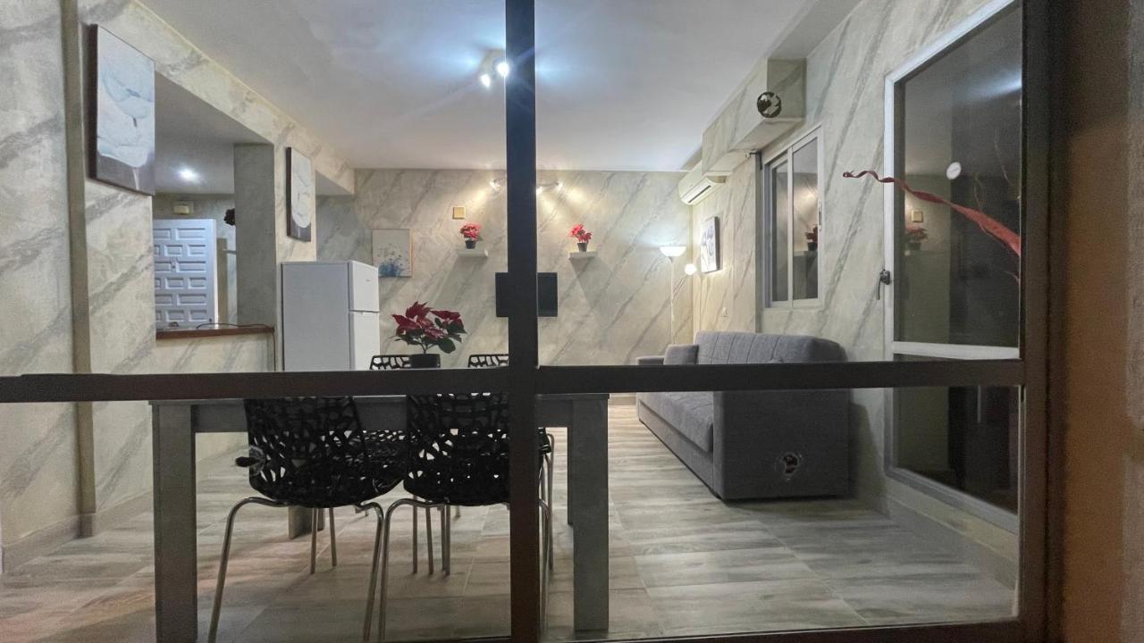 Penthouse Benal Beach เบนัลมาเดนา ภายนอก รูปภาพ