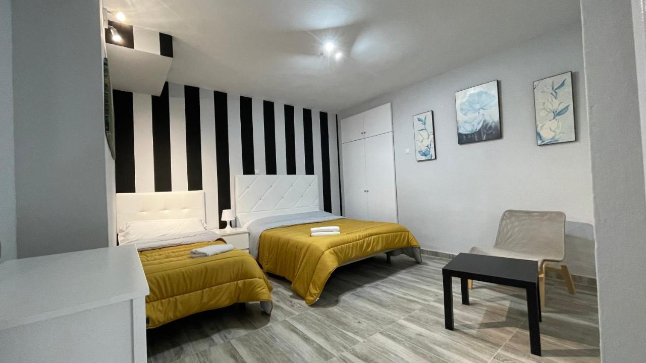 Penthouse Benal Beach เบนัลมาเดนา ภายนอก รูปภาพ